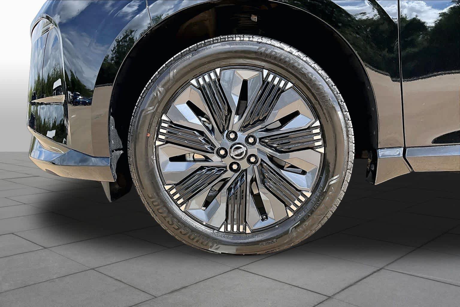 Used 2025 Nissan Murano Platinum w/ Cargo Package AWD/4WD image 11