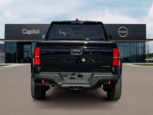 Used 2025 Toyota Tacoma TRD Pro image 6