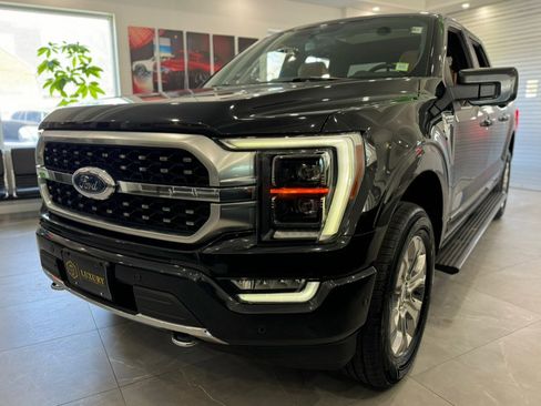 Used 2021 Ford F150 Platinum w/ Max Trailer Tow Package image 3