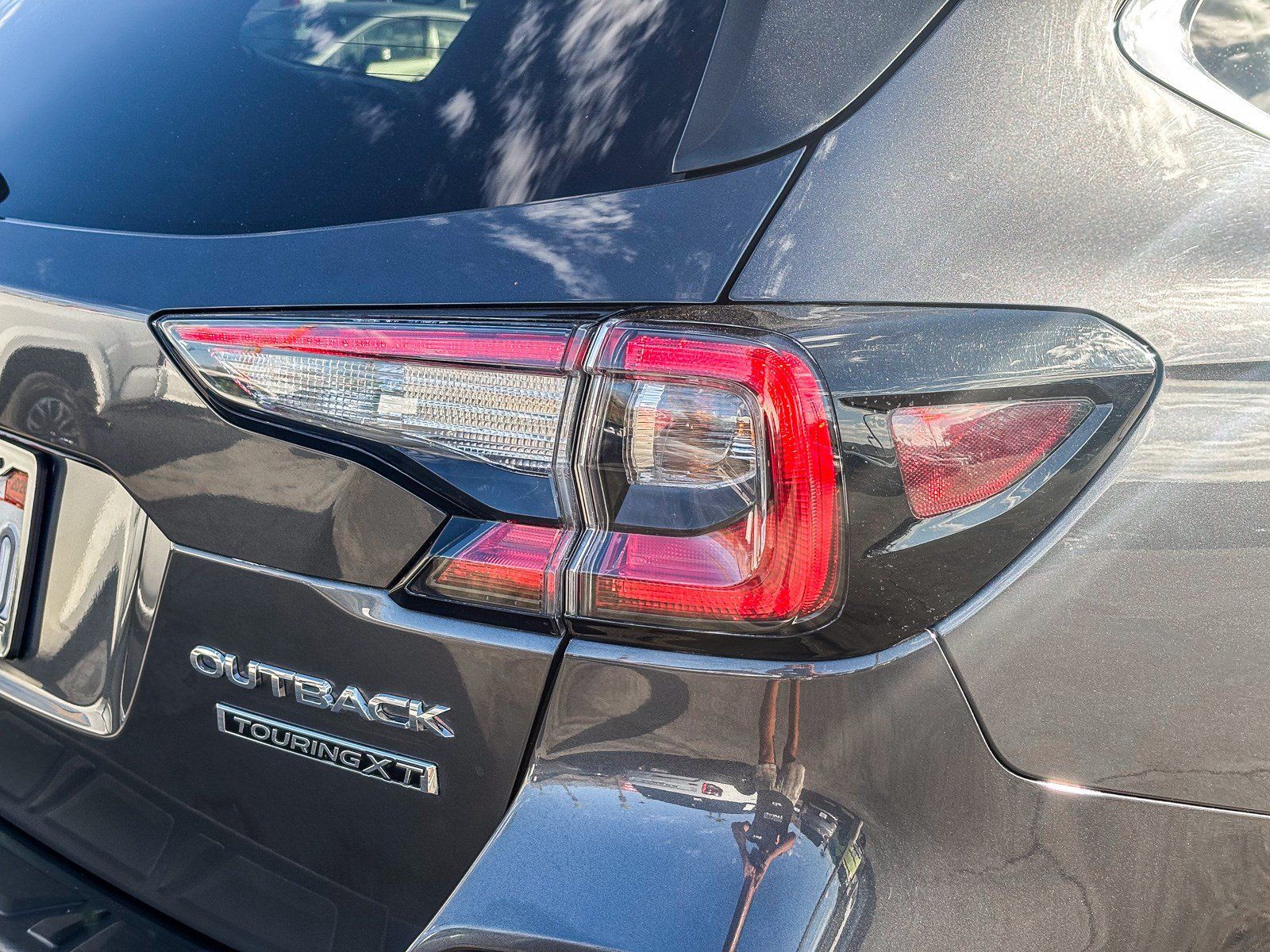 Used 2020 Subaru Outback Touring XT AWD/4WD image 9