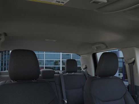 New 2025 Ford Maverick XLT w/ XLT Luxury Package image 12