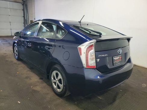 Used 2012 Toyota Prius Two FWD image 5
