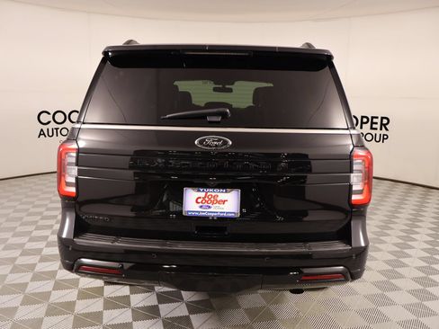 Used 2023 Ford Expedition Limited AWD/4WD image 23