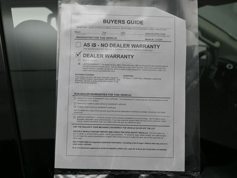 Used 2023 Nissan Titan SV image 32