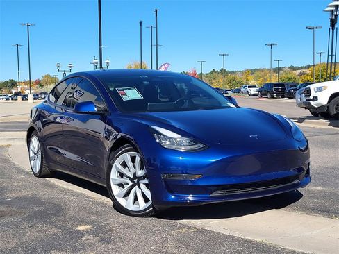 Used 2018 Tesla Model 3 Performance image 2