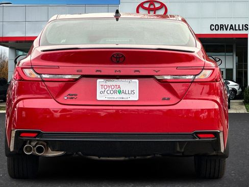 New 2026 Toyota Camry Hybrid w/ Multimedia Upgrade Package image 6