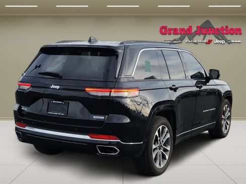 Used 2024 Jeep Grand Cherokee Overland image 4