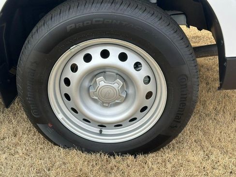 Used 2025 Ford Maverick XLT w/ Equipment Group 302A image 7