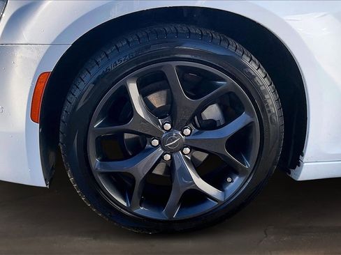 Used 2023 Chrysler 300 S image 34