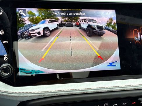 New 2026 Jeep Cherokee Limited AWD/4WD image 15
