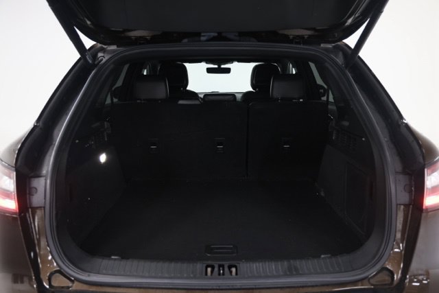 Used 2020 Lincoln Nautilus Reserve FWD image 13