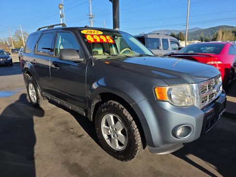 Used 2012 Ford Escape XLT image 1