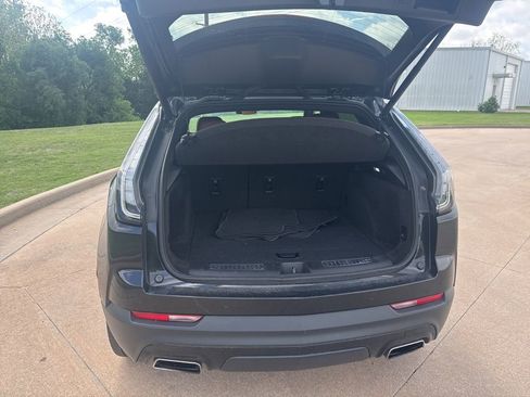 Used 2023 Cadillac XT4 Sport image 7