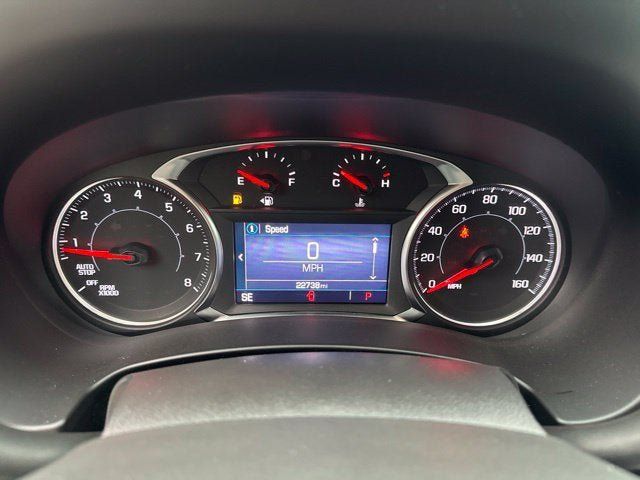 Used 2024 GMC Terrain SLE w/ Driver Convenience Package FWD image 13