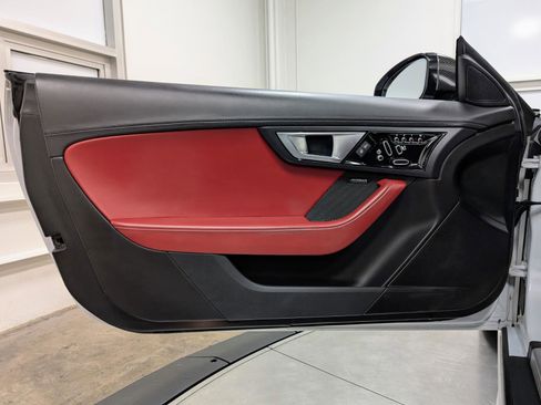 Used 2016 Jaguar F-TYPE S image 13