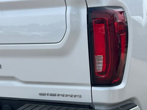 Used 2021 GMC Sierra 2500 Denali image 17