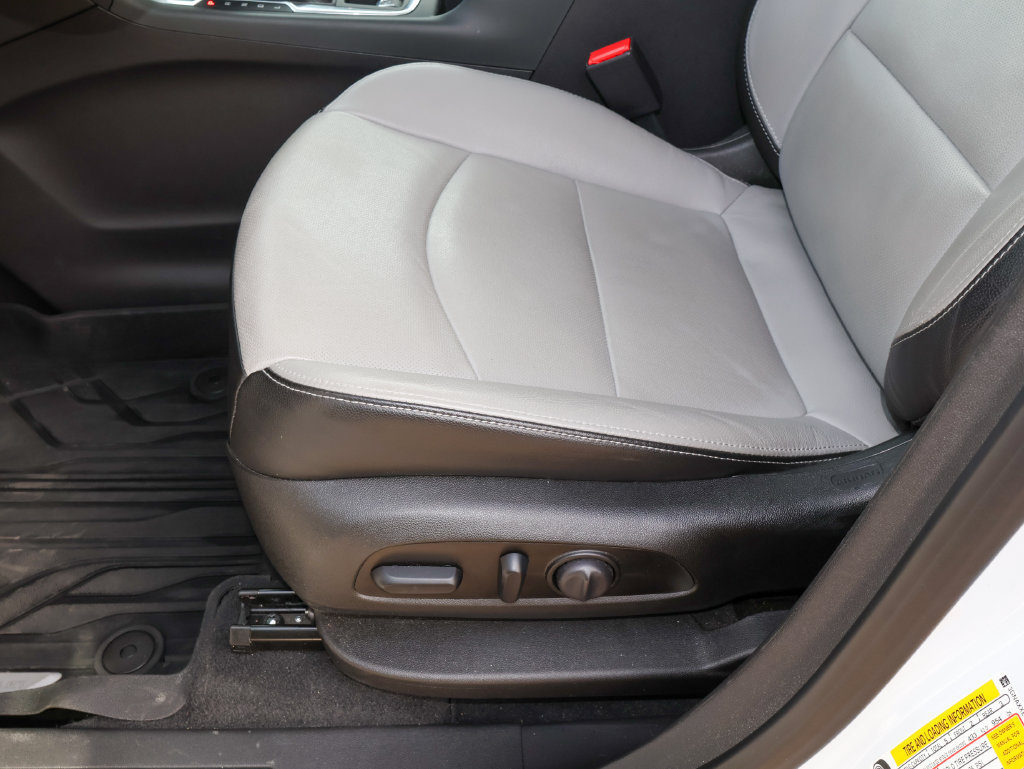 Used 2021 Chevrolet Equinox Premier AWD/4WD image 9