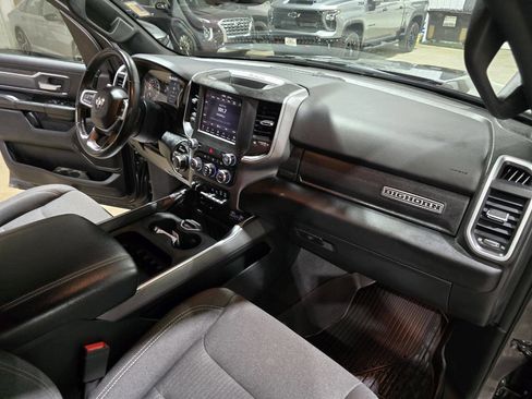 Used 2019 RAM 1500 Big Horn AWD/4WD image 36