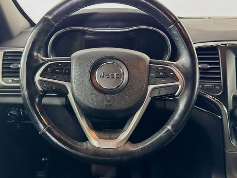 Used 2018 Jeep Grand Cherokee Limited image 14