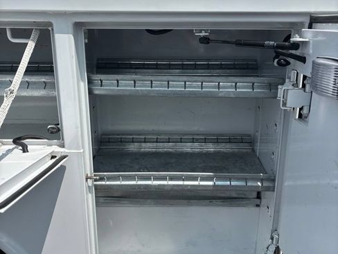 Used 2019 GMC Savana 3500 w/ Power Convenience Package RWD image 12