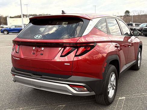 Used 2025 Hyundai Tucson SE image 7