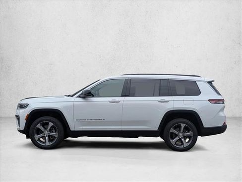 New 2026 Jeep Grand Cherokee L Limited image 9