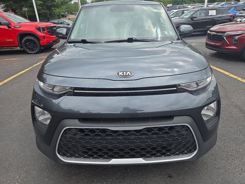 Used 2020 Kia Soul LX FWD image 8