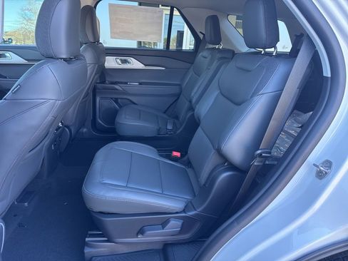 New 2026 Ford Explorer Active w/ Active Comfort Package AWD/4WD image 50