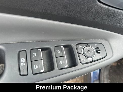 Used 2023 Hyundai Santa Fe SEL w/ Premium Package AWD/4WD image 12