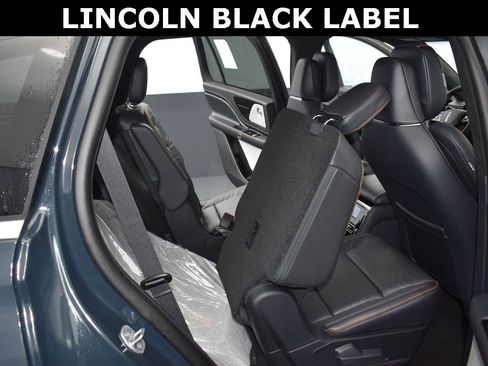 New 2025 Lincoln Aviator Black Label image 14