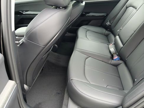 New 2026 Kia K5 EX image 40