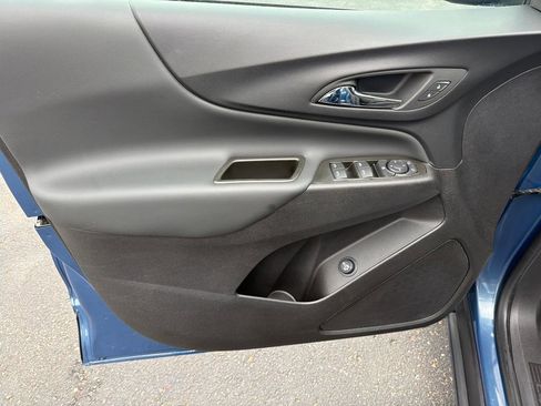 Used 2024 Chevrolet Equinox LT w/ LPO, Floor Liner Package AWD/4WD image 10