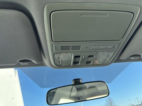 Used 2017 Honda Accord EX image 19