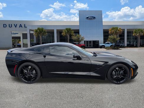 Used 2019 Chevrolet Corvette Stingray Coupe w/ Battery Protection Package image 3