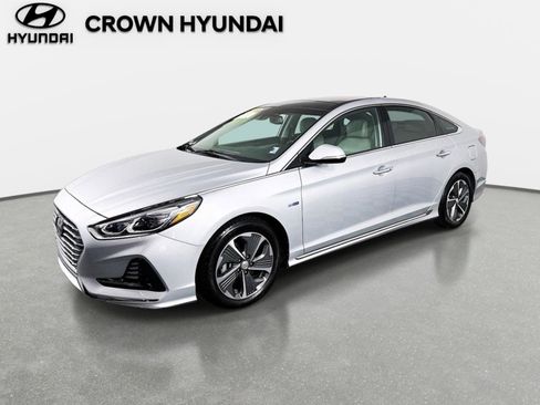 Used 2019 Hyundai Sonata Limited w/ Ultimate Package 02 FWD image 1