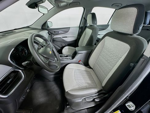 Used 2023 Chevrolet Equinox LS w/ Driver Confidence II Package image 13