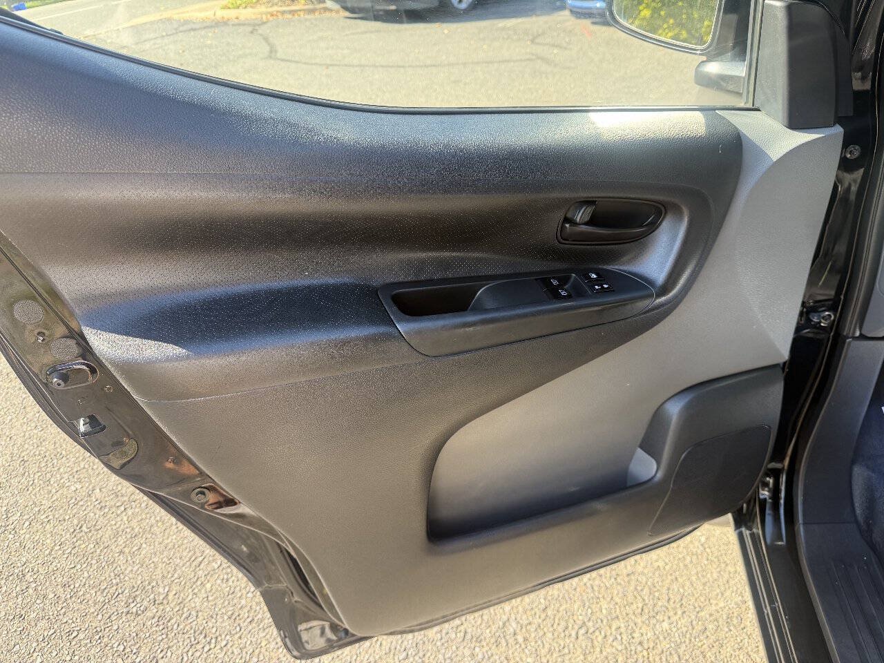 Used 2020 Nissan NV200 SV FWD image 11