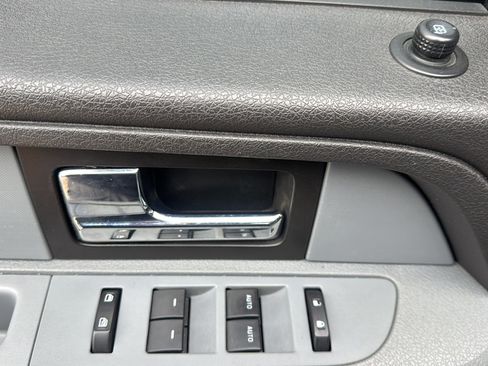 Used 2014 Ford F150 XLT w/ Equipment Group 302A Luxury image 16