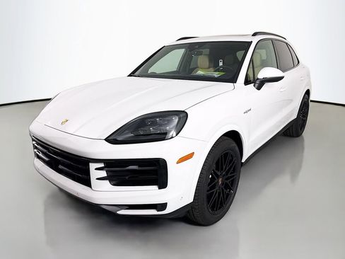 New 2026 Porsche Cayenne E-Hybrid AWD/4WD image 1
