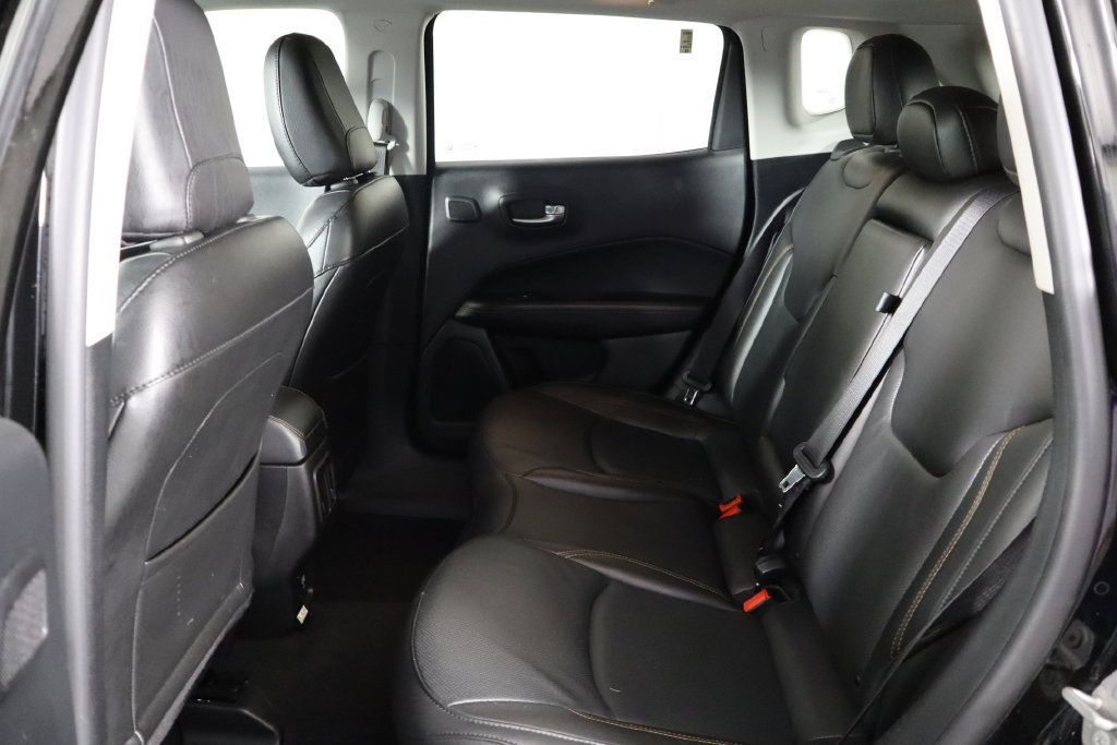 Used 2021 Jeep Compass Limited w/ Sun and Sound Group AWD/4WD image 16