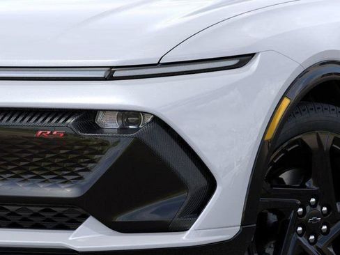 New 2026 Chevrolet Equinox EV RS FWD image 10