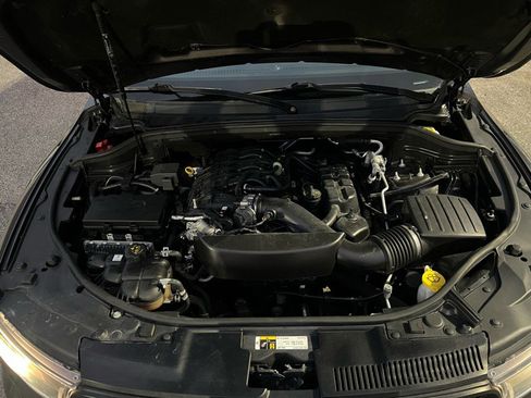 Used 2019 Dodge Durango GT image 27