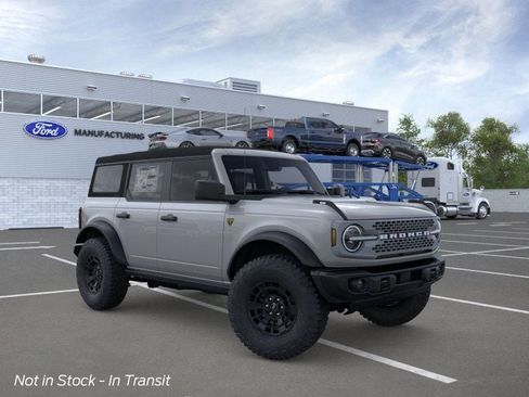 New 2026 Ford Bronco Badlands image 17
