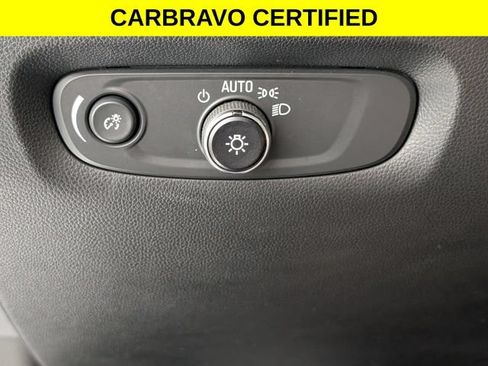 Certified 2023 Chevrolet Traverse High Country FWD image 15