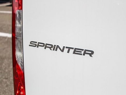 New 2025 Mercedes-Benz Sprinter 2500 image 10