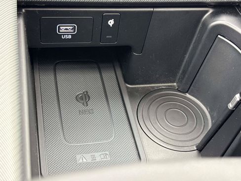 Certified 2024 Hyundai Palisade SEL AWD/4WD image 32