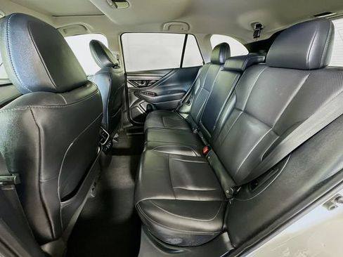 Used 2022 Subaru Outback Limited AWD/4WD image 34