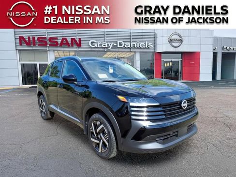 New 2026 Nissan Kicks SV w/ SV Premium Package image 1