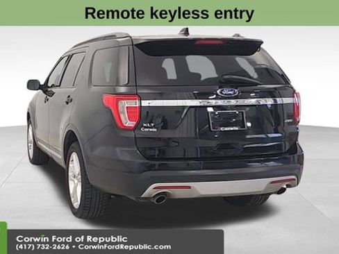 Used 2017 Ford Explorer XLT w/ Equipment Group 202A image 7