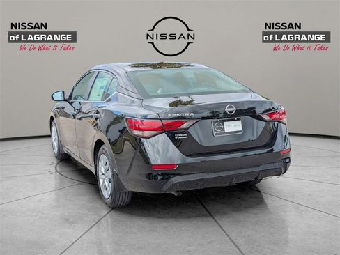 New 2025 Nissan Sentra S image 7